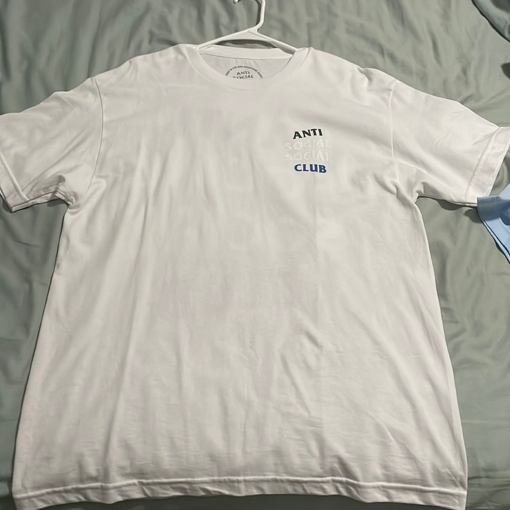 New t shirt no tag